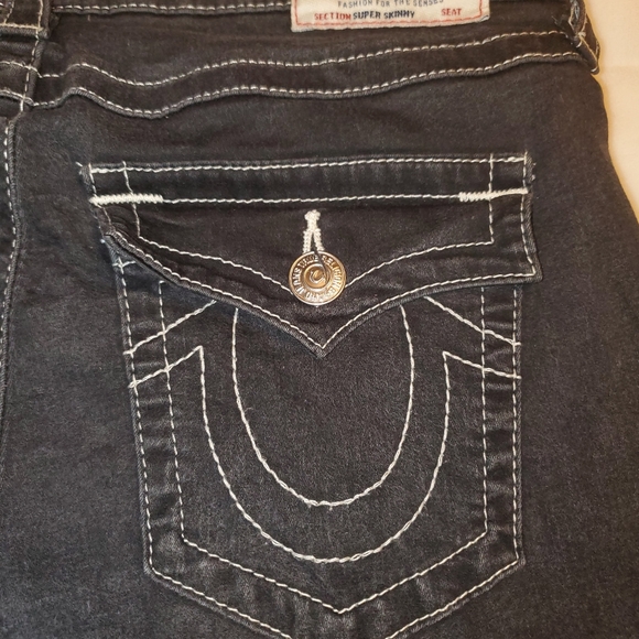 True Religion Jeans 👖 - Picture 2 of 5